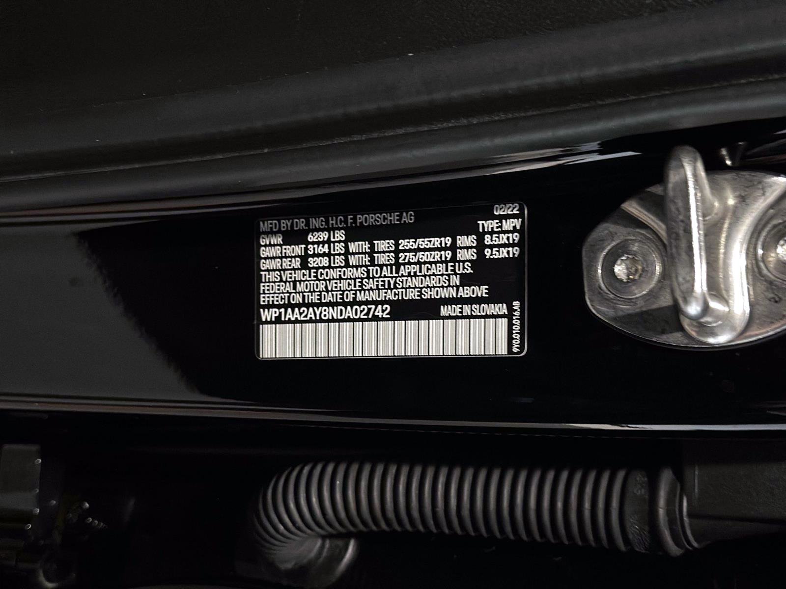 Certified 2022 Porsche Cayenne image 31