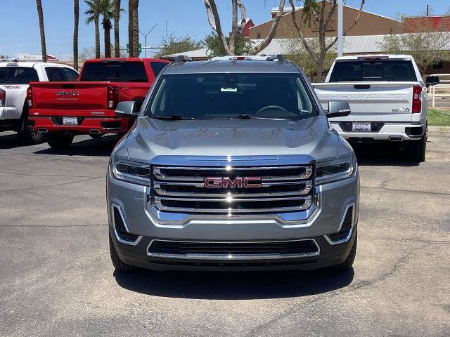 Used 2023 GMC Acadia SLE w/ Driver Convenience Package FWD image 3