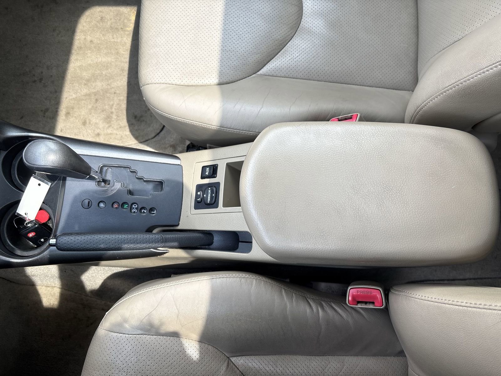 Used 2010 Toyota RAV4 Limited FWD image 21