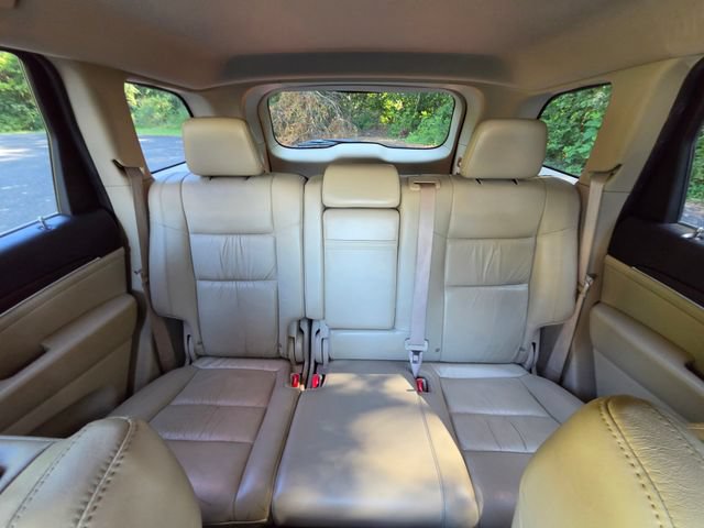 Used 2014 Jeep Grand Cherokee Limited w/ Trailer Tow Group IV RWD image 21