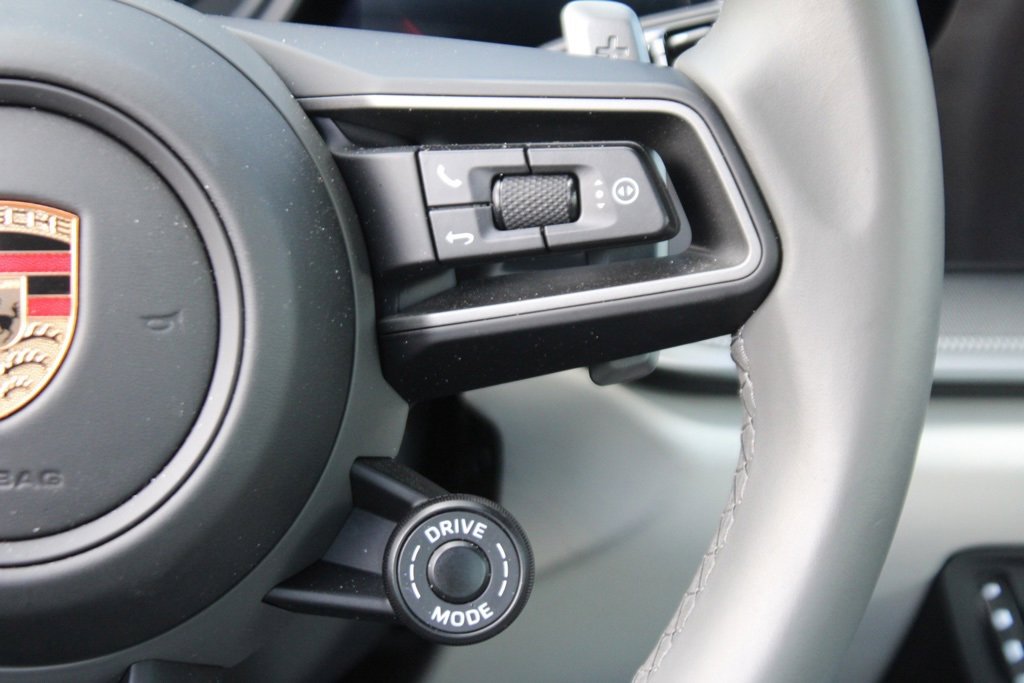 Used 2024 Porsche 911 Carrera S image 24