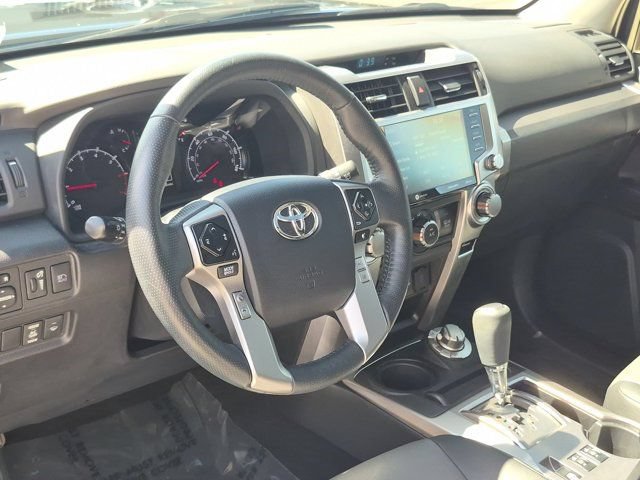 Used 2024 Toyota 4Runner SR5 Premium w/ Moonroof Package AWD/4WD image 12