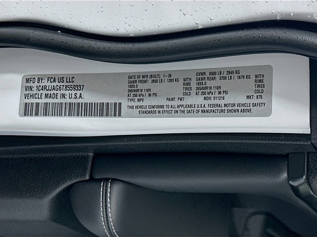 New 2026 Jeep Grand Cherokee L Laredo image 19