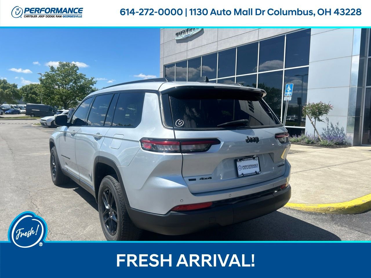 Used 2021 Jeep Grand Cherokee L Laredo w/ Luxury Tech Group I AWD/4WD image 6