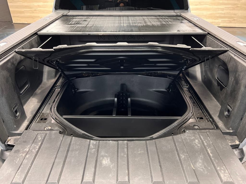Used 2024 Rivian R1T Adventure AWD/4WD image 19