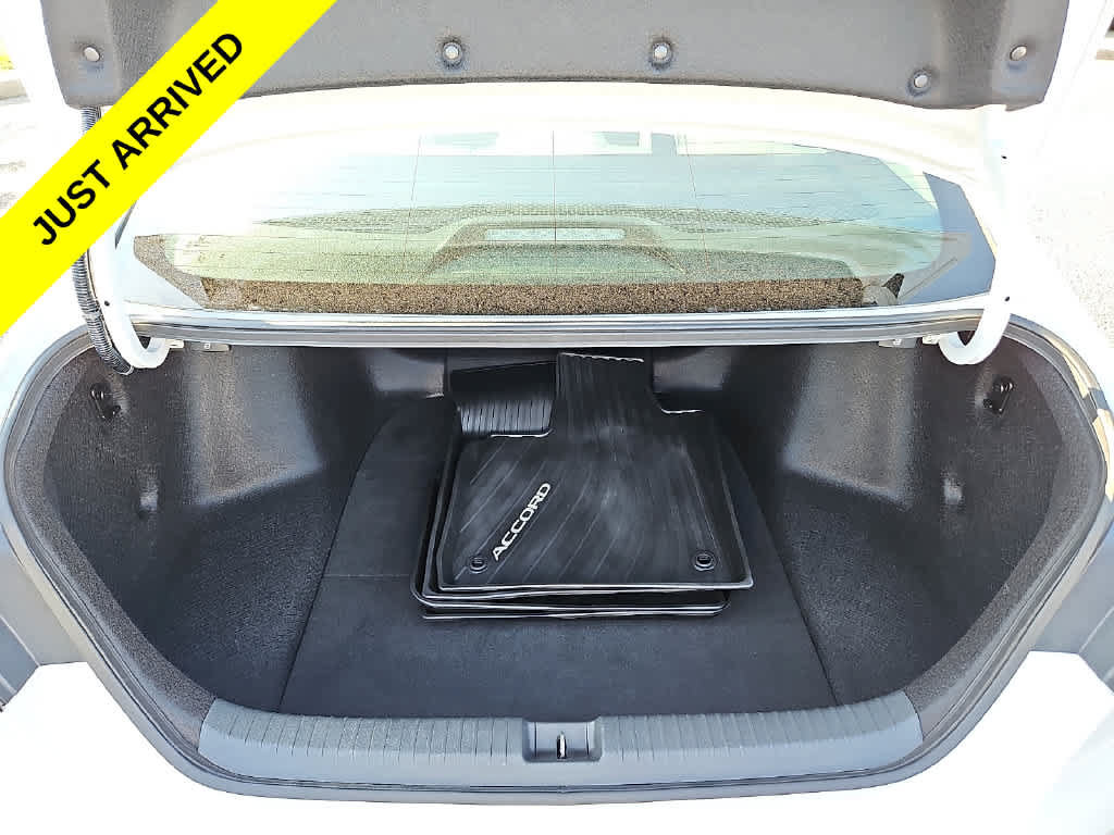 Used 2024 Honda Accord Touring image 31