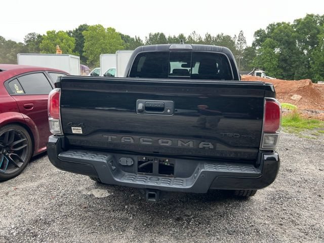 Used 2020 Toyota Tacoma TRD Off-Road w/ TRD Premium Off Road Package AWD/4WD image 10