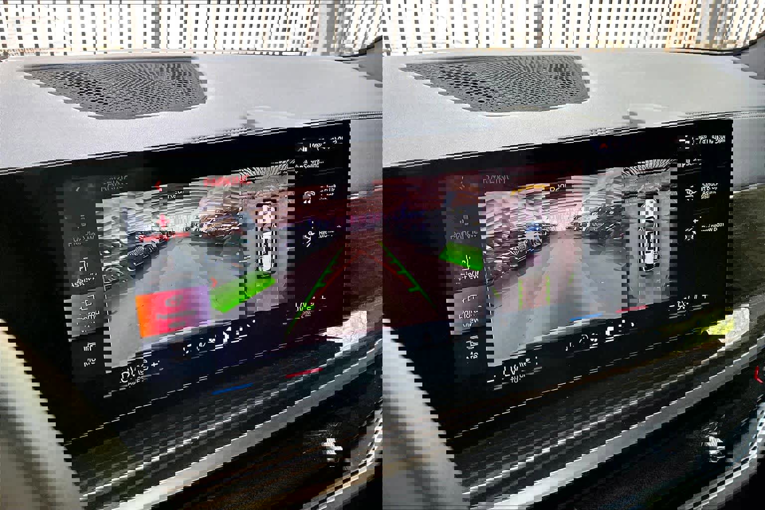 Used 2024 BMW X5 sDrive40i w/ Premium Package image 26