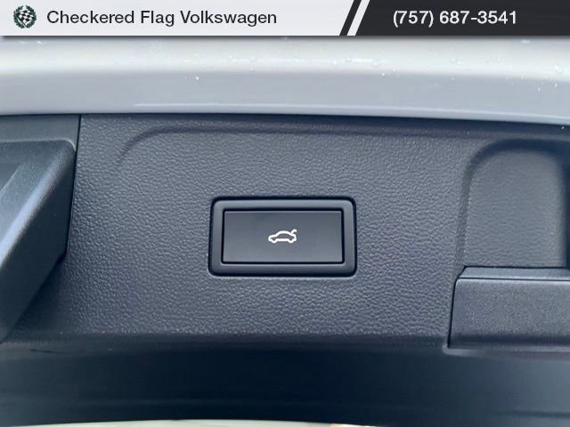 New 2026 Volkswagen Atlas SE image 17