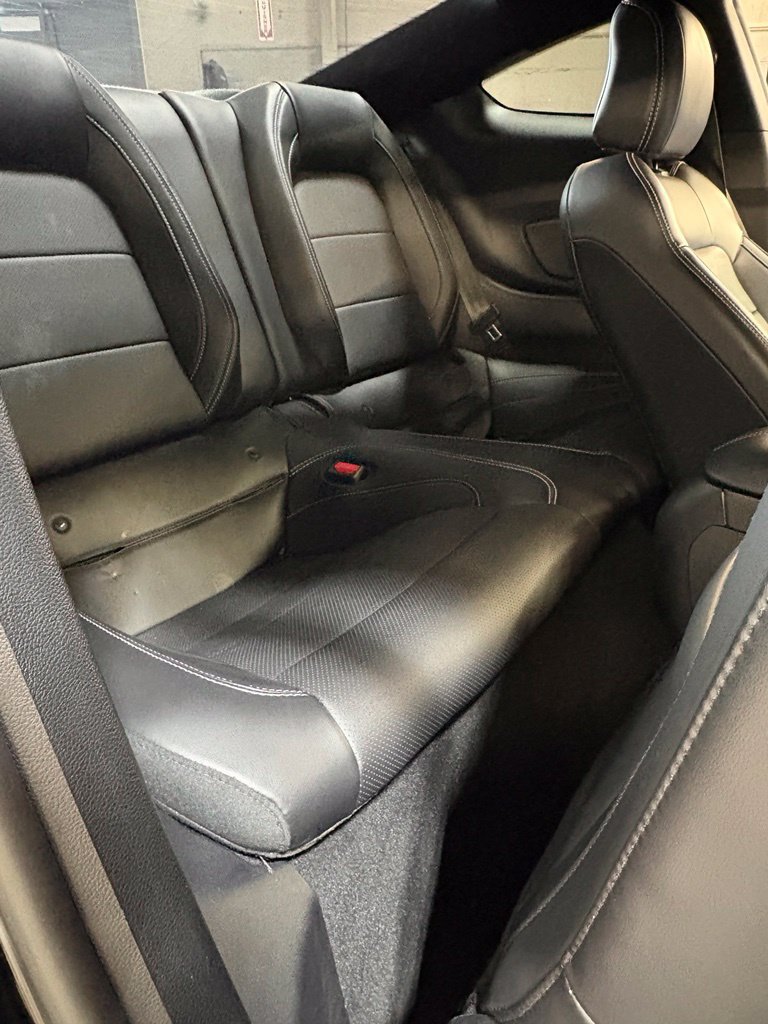 Used 2021 Ford Mustang GT Premium w/ GT Performance Package RWD image 18