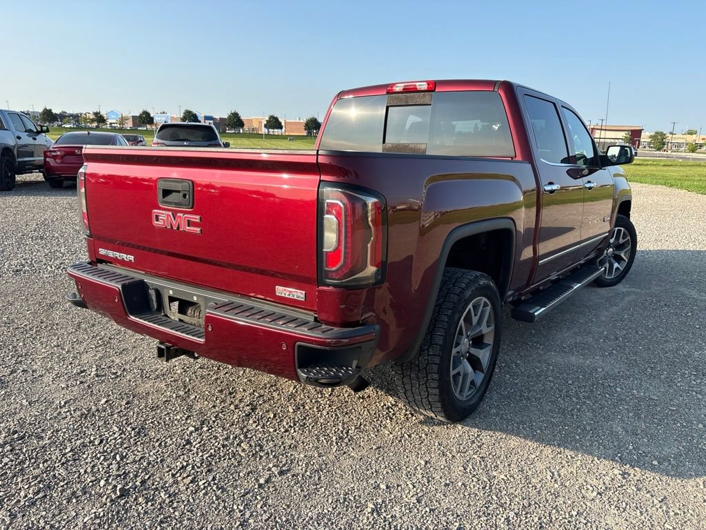 Used 2016 GMC Sierra 1500 SLT w/ All-Terrain Package AWD/4WD image 10