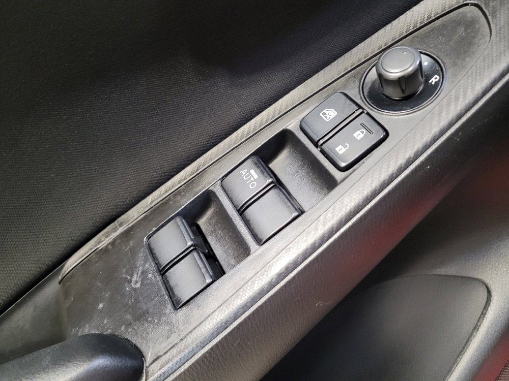 Used 2017 Toyota Yaris iA FWD image 27