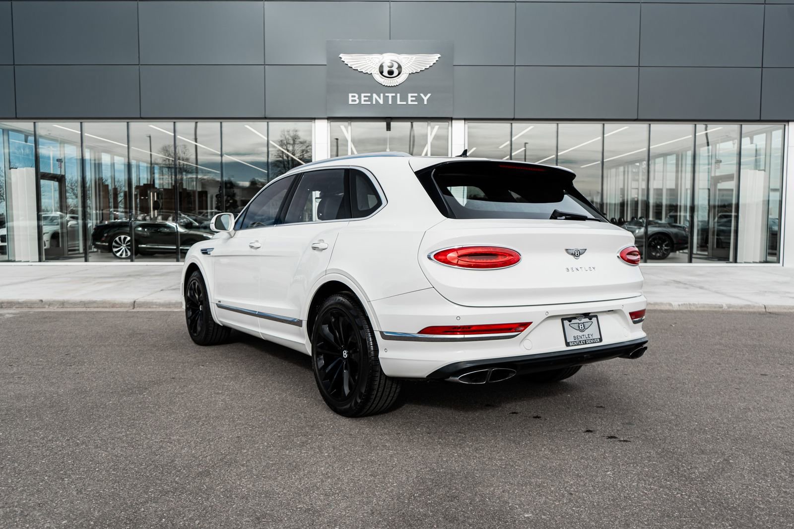 Used 2022 Bentley Bentayga image 8