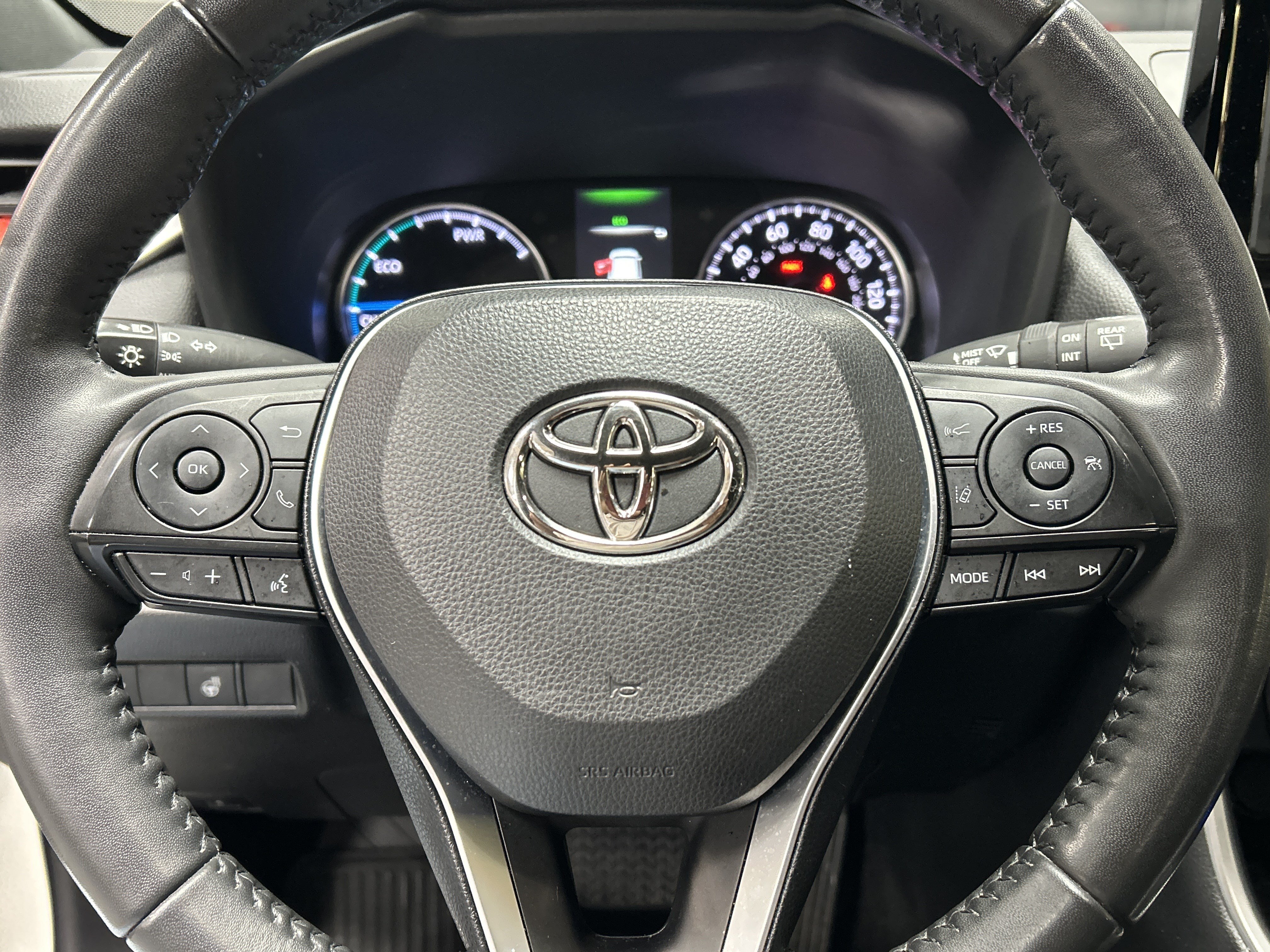 Used 2022 Toyota RAV4 SE AWD/4WD image 18