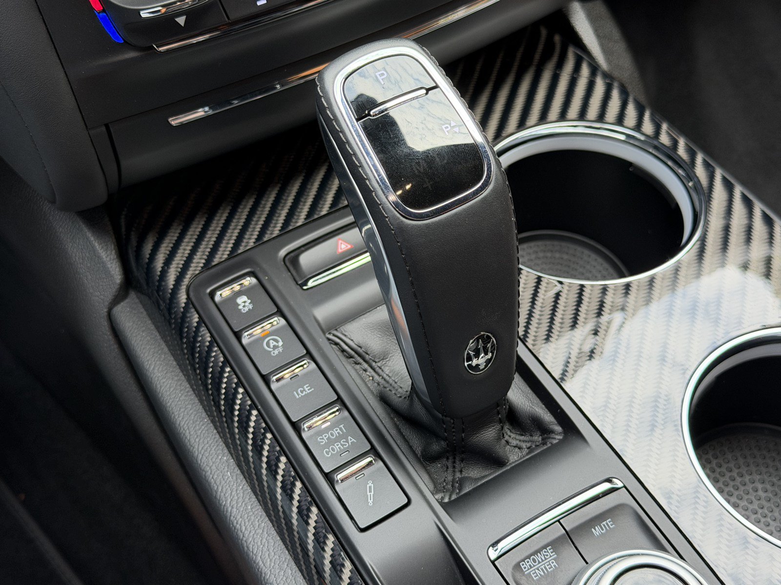 Used 2024 Maserati Ghibli Trofeo RWD image 29