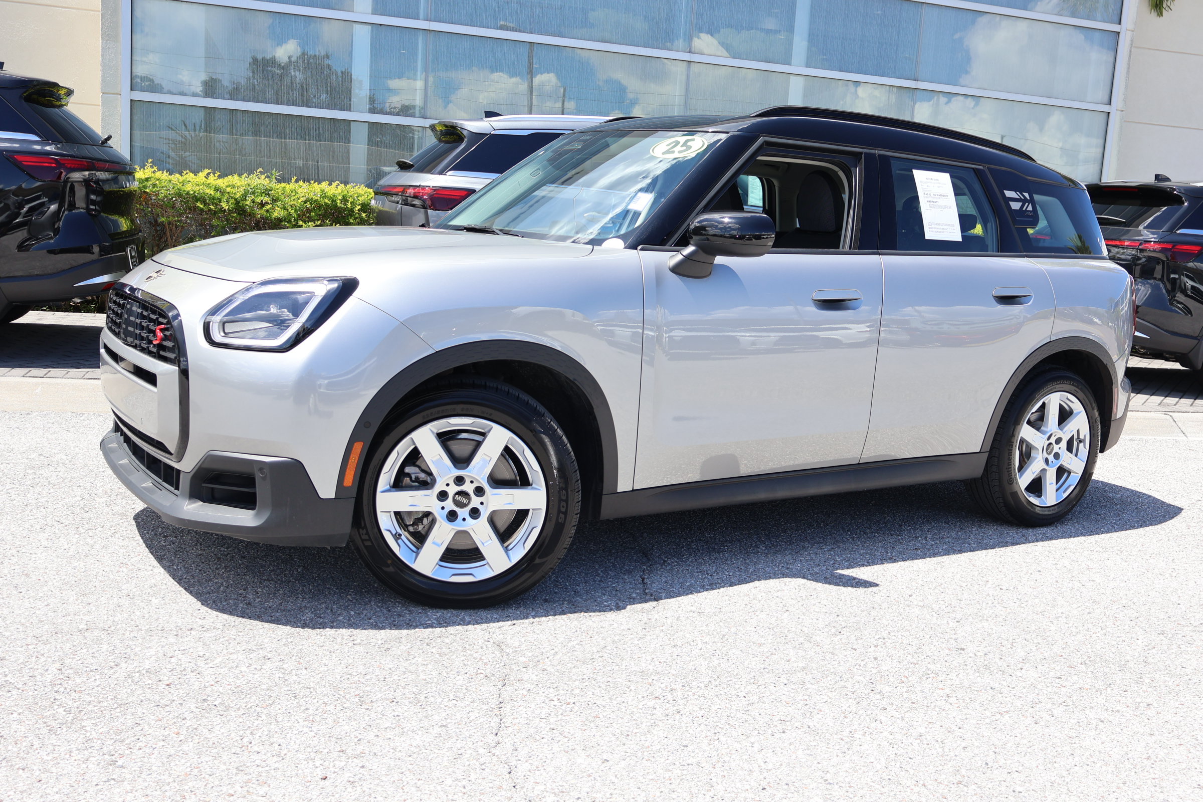 Used 2025 MINI Cooper Countryman S AWD/4WD image 1