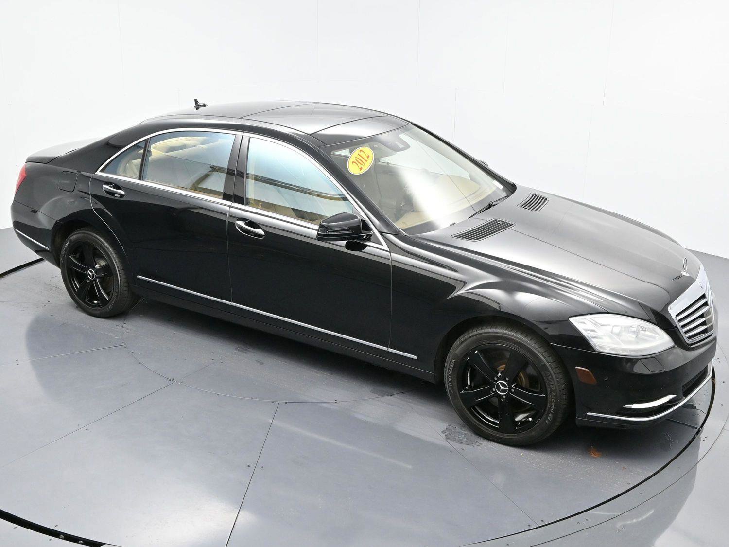 Used 2012 Mercedes-Benz S 550 4MATIC image 34