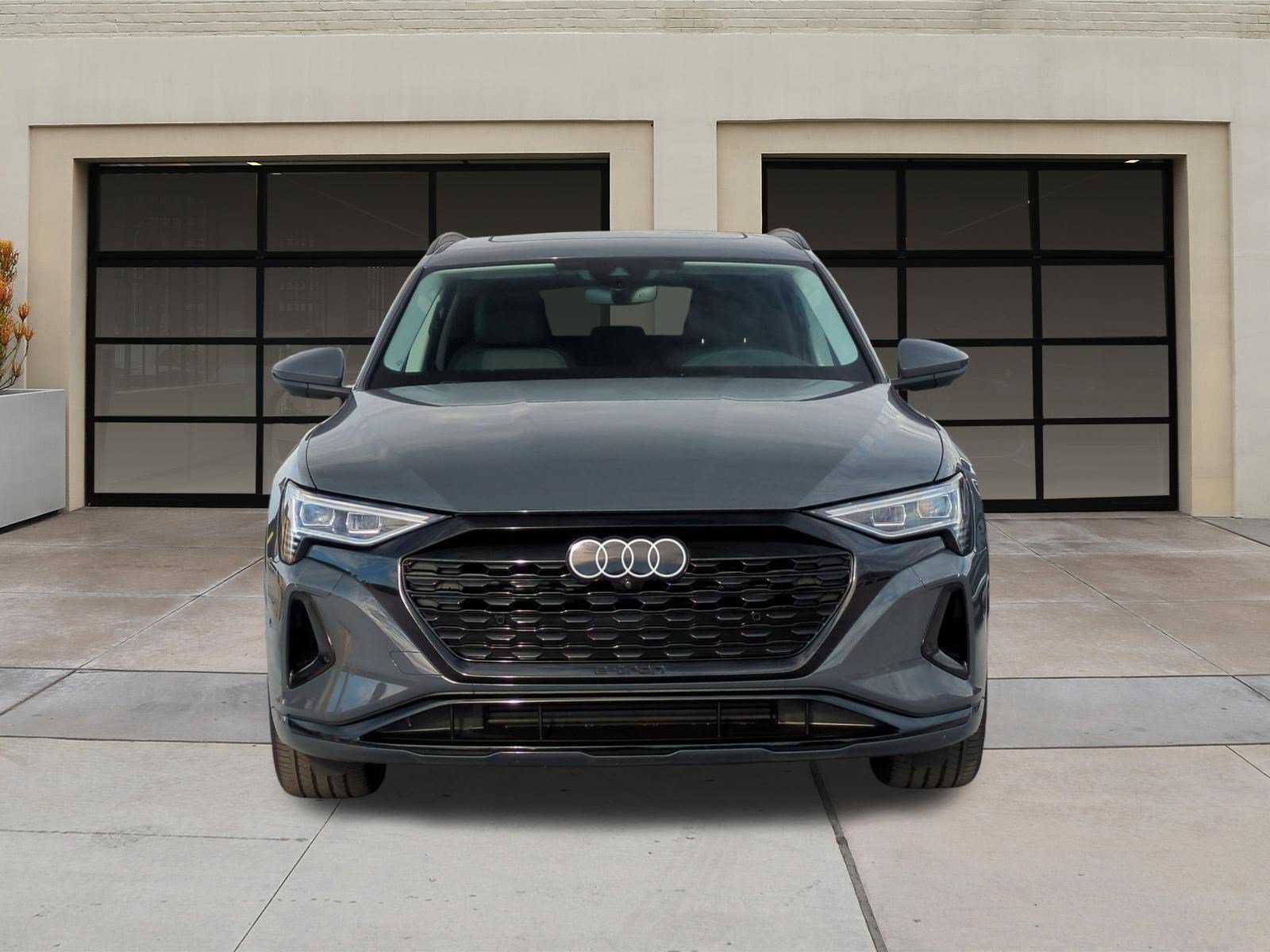 Used 2024 Audi Q8 e-tron Premium Plus AWD/4WD image 6