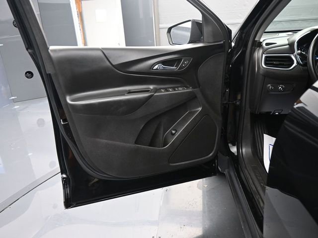 Used 2024 Chevrolet Equinox LT image 11
