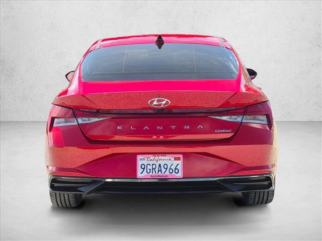 Certified 2023 Hyundai Elantra Limited w/ Cargo Package FWD image 7