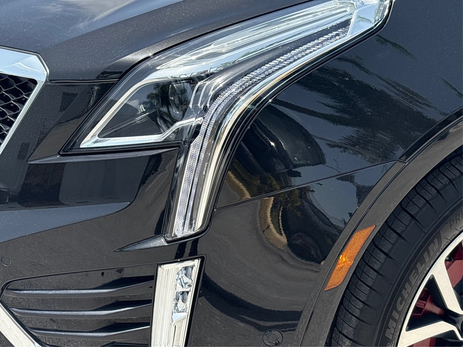 New 2024 Cadillac XT5 Sportv w/ Platinum Package AWD/4WD image 14