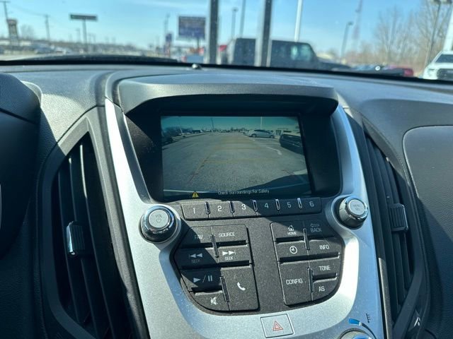 Used 2017 Chevrolet Equinox LS image 23