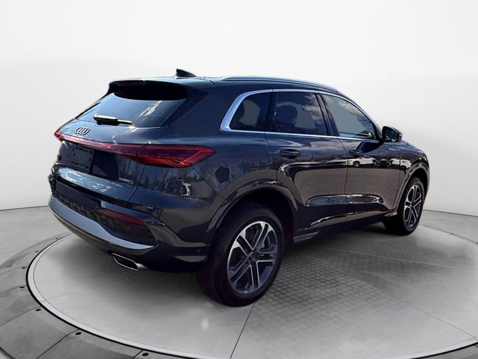 New 2025 Audi Q5 Premium image 7
