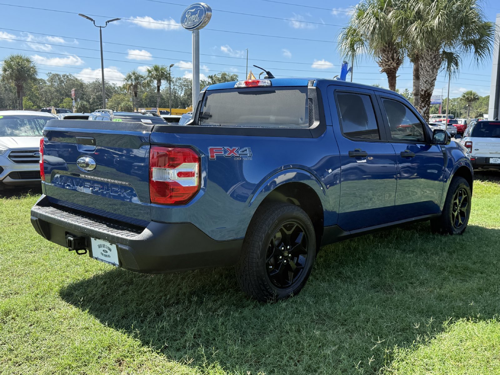 Used 2024 Ford Maverick XLT w/ XLT Luxury Package AWD/4WD image 5