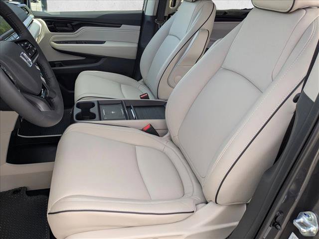 New 2026 Honda Odyssey Touring image 4