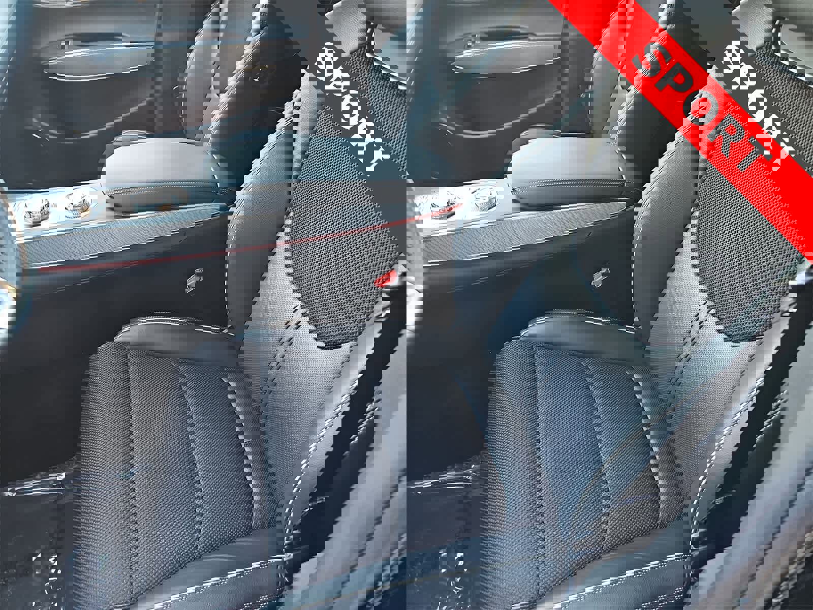 Used 2022 Genesis GV70 3.5T Sport image 15