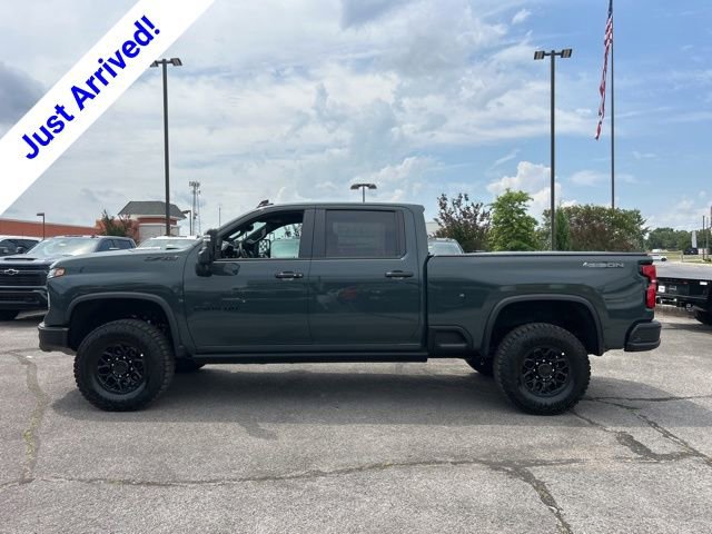 New 2026 Chevrolet Silverado 2500 ZR2 w/ ZR2 Bison Edition AWD/4WD image 6