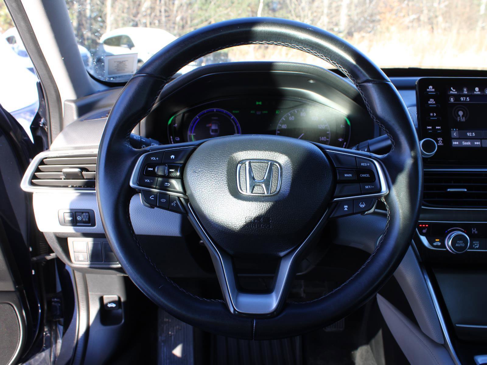 Used 2018 Honda Accord EX-L image 9