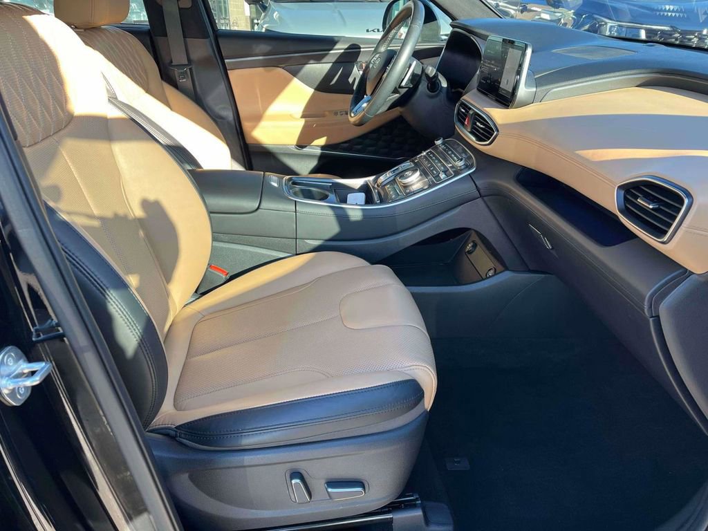 Used 2023 Hyundai Santa Fe Calligraphy image 12