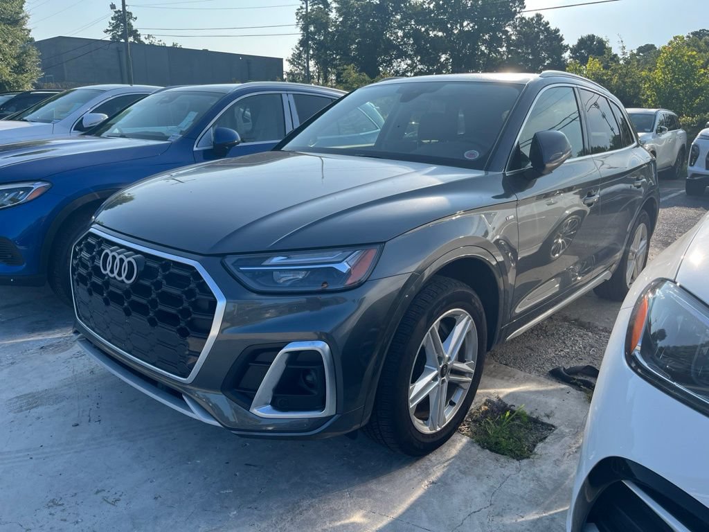 Used 2025 Audi Q5 e Premium Plus AWD/4WD image 1