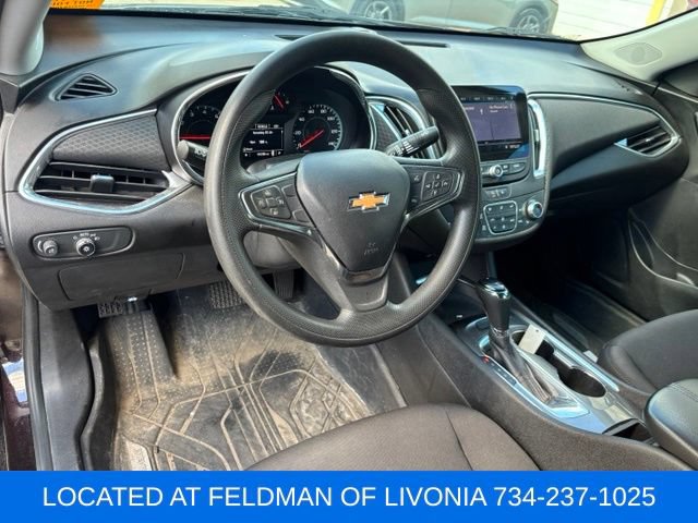 Used 2020 Chevrolet Malibu LT FWD image 7