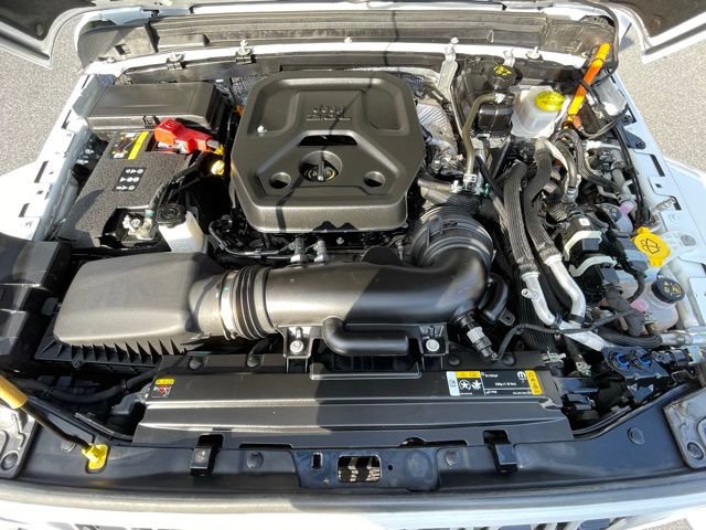 Used 2024 Jeep Wrangler Unlimited Sahara AWD/4WD image 20