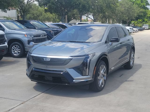 New 2027 Cadillac Optiq Luxury RWD image 14