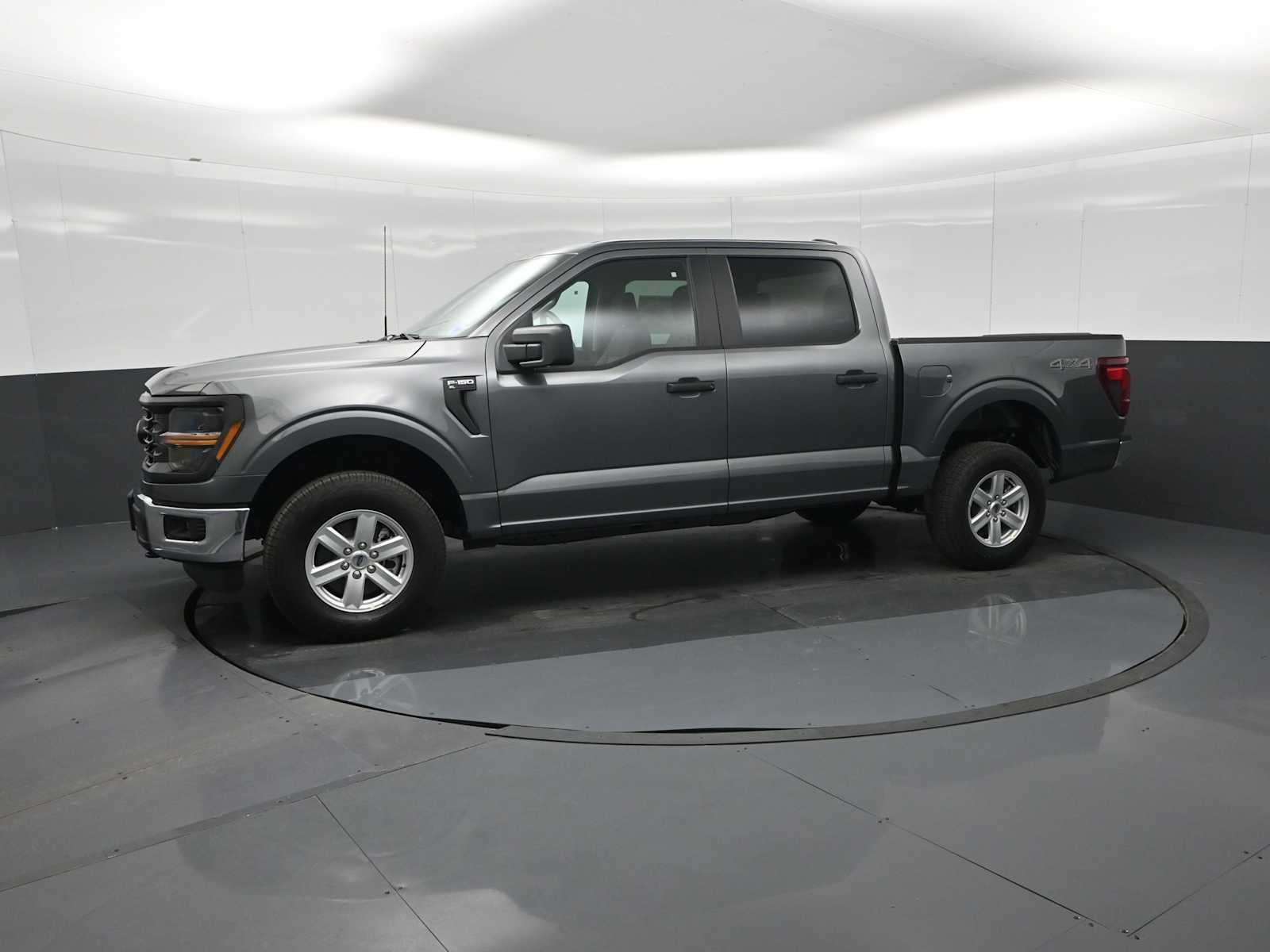 New 2026 Ford F150 XL w/ Equipment Group 103A High image 4