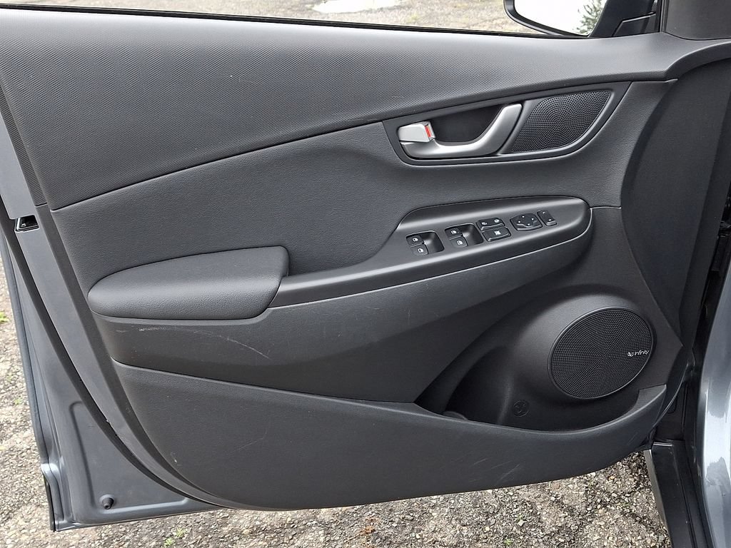 Used 2021 Hyundai Kona Ultimate AWD/4WD image 12