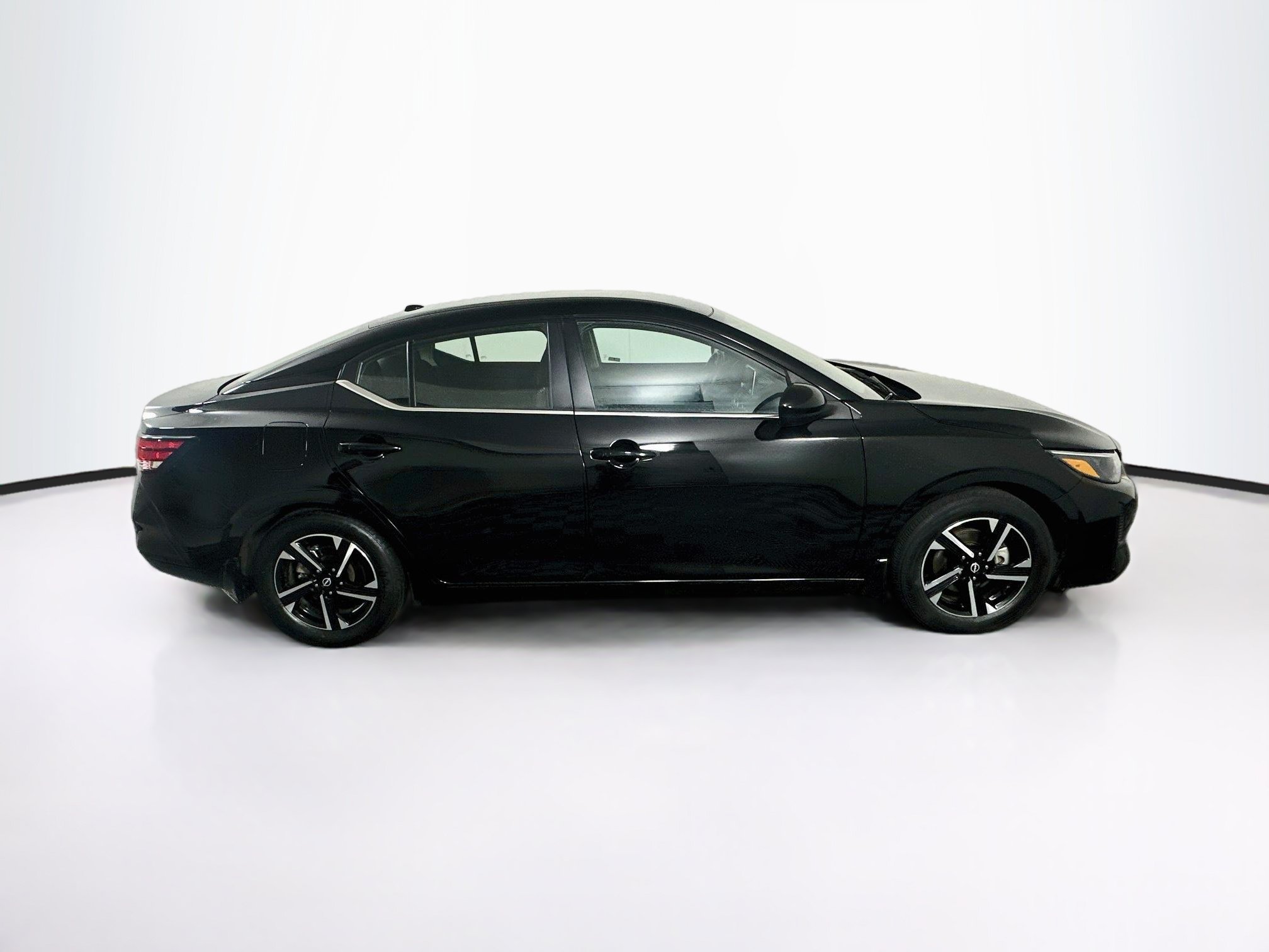 Used 2025 Nissan Sentra SV w/ All-Weather Package FWD image 10