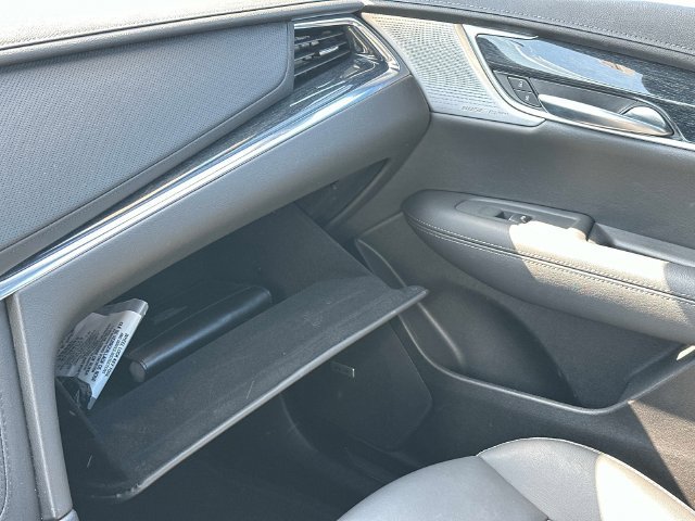 Certified 2023 Cadillac XT5 Premium Luxury AWD/4WD image 36