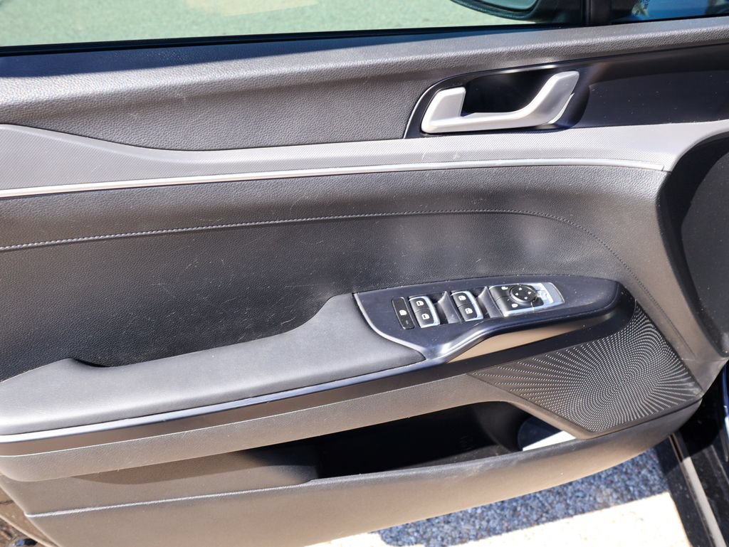 Used 2022 Kia K5 GT-Line AWD/4WD image 13