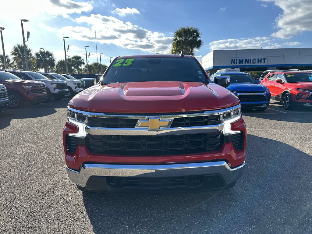 Used 2023 Chevrolet Silverado 1500 LT w/ Z71 Off-Road Package AWD/4WD image 11
