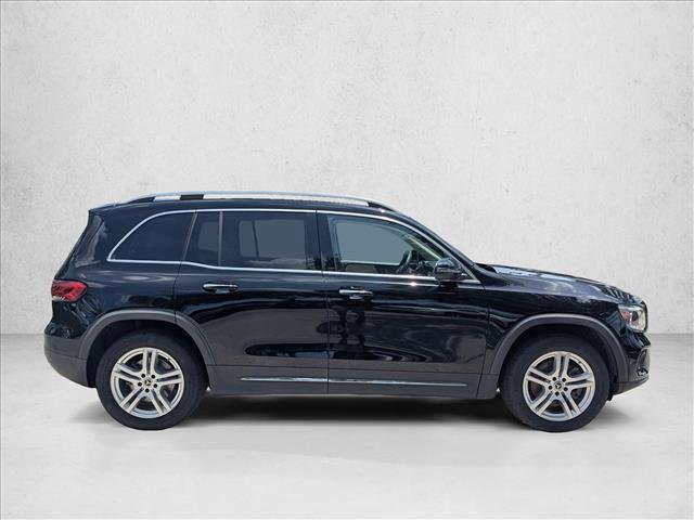 Used 2023 Mercedes-Benz GLB 250 image 4