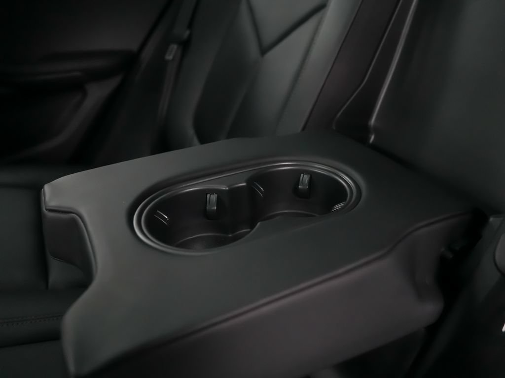 New 2026 Porsche Macan Turbo AWD/4WD image 18