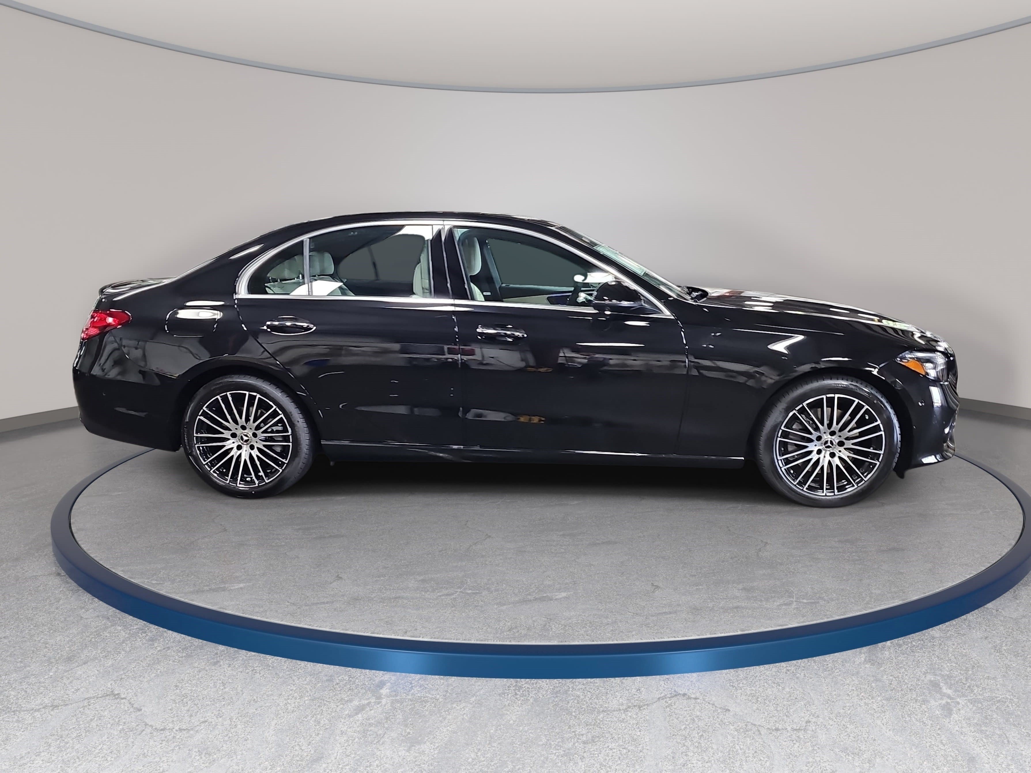 New 2026 Mercedes-Benz C 300 Sedan image 4