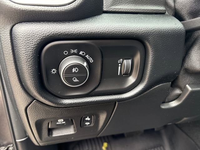 Used 2021 RAM 1500 Big Horn AWD/4WD image 16