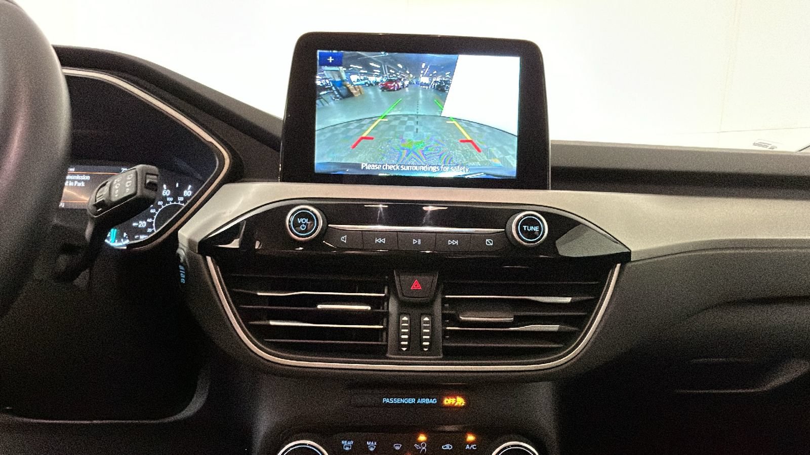 Used 2022 Ford Escape SE w/ Convenience Package FWD image 24