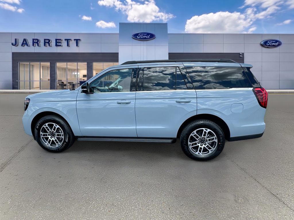 New 2026 Ford Expedition Active RWD image 4
