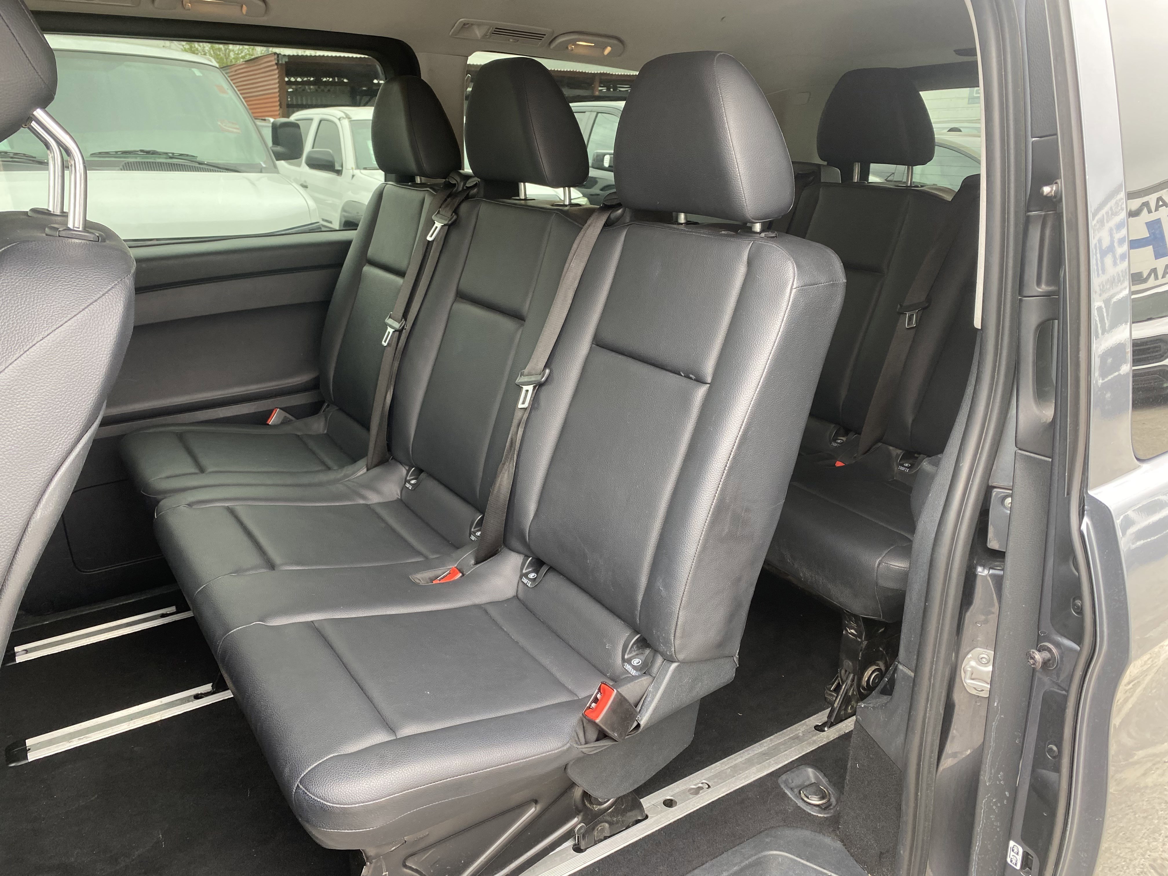 Used 2017 Mercedes-Benz Metris Passenger image 14
